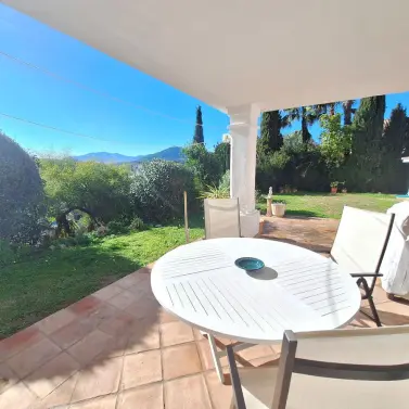 Продажа  отдельно стоящей виллы в Benahavís