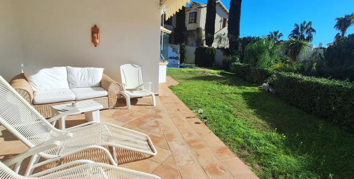 Продажа  отдельно стоящей виллы в Benahavís 11