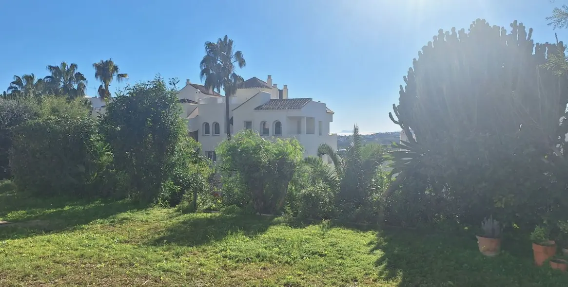 Продажа  отдельно стоящей виллы в Benahavís 15