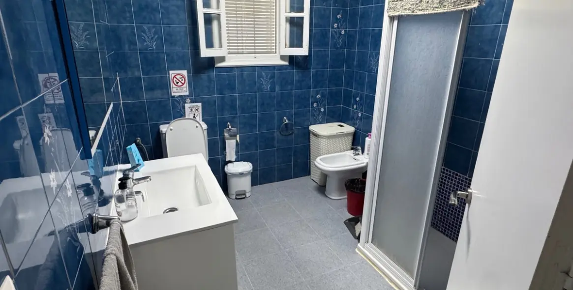 Продажа  отдельно стоящей виллы в Estepona 13