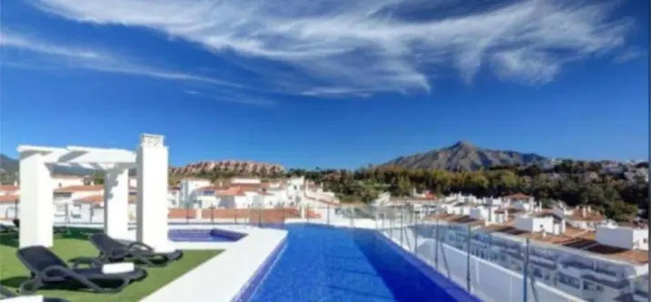 Alquiler a largo plazo de ático en La Campana 3