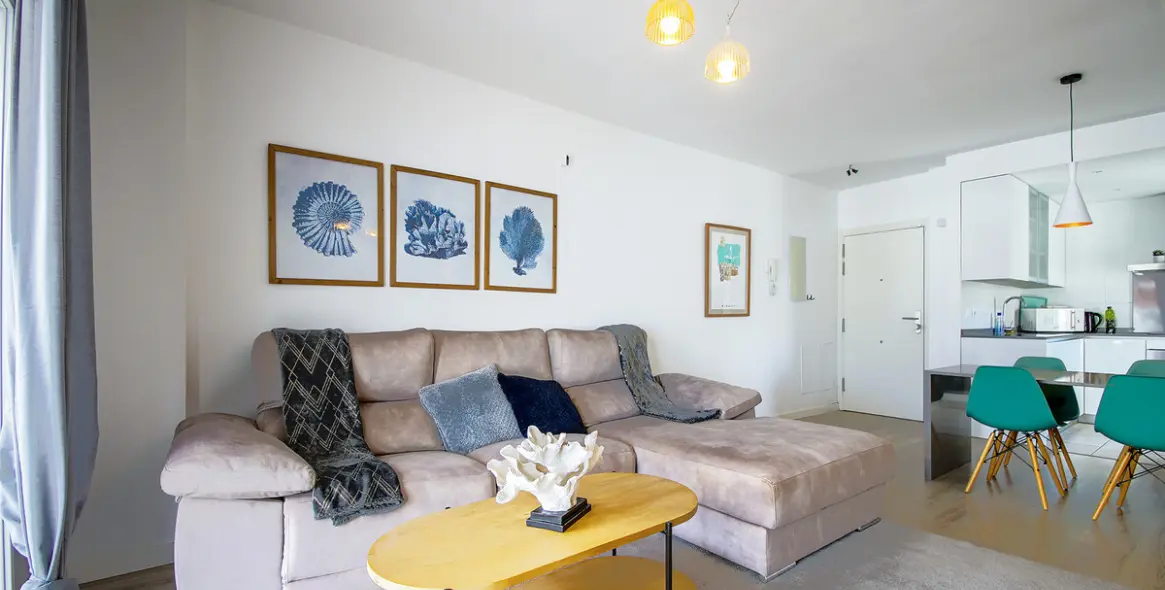 Long-term rent of penthouse in La Campana 12