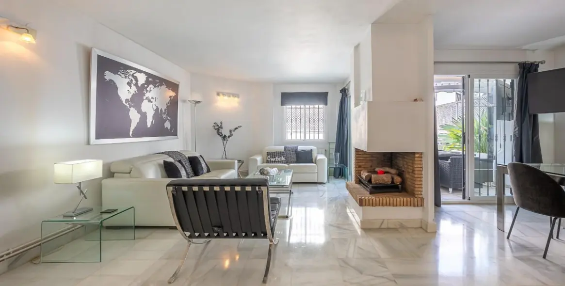 Long-term rent of townhouse in Nueva Andalucía 2