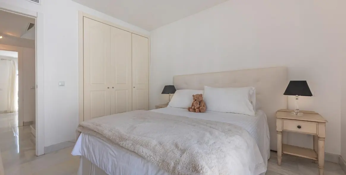 Long-term rent of townhouse in Nueva Andalucía 6