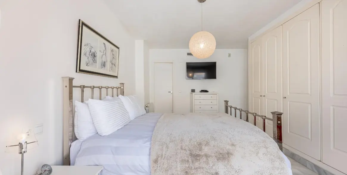 Long-term rent of townhouse in Nueva Andalucía 7