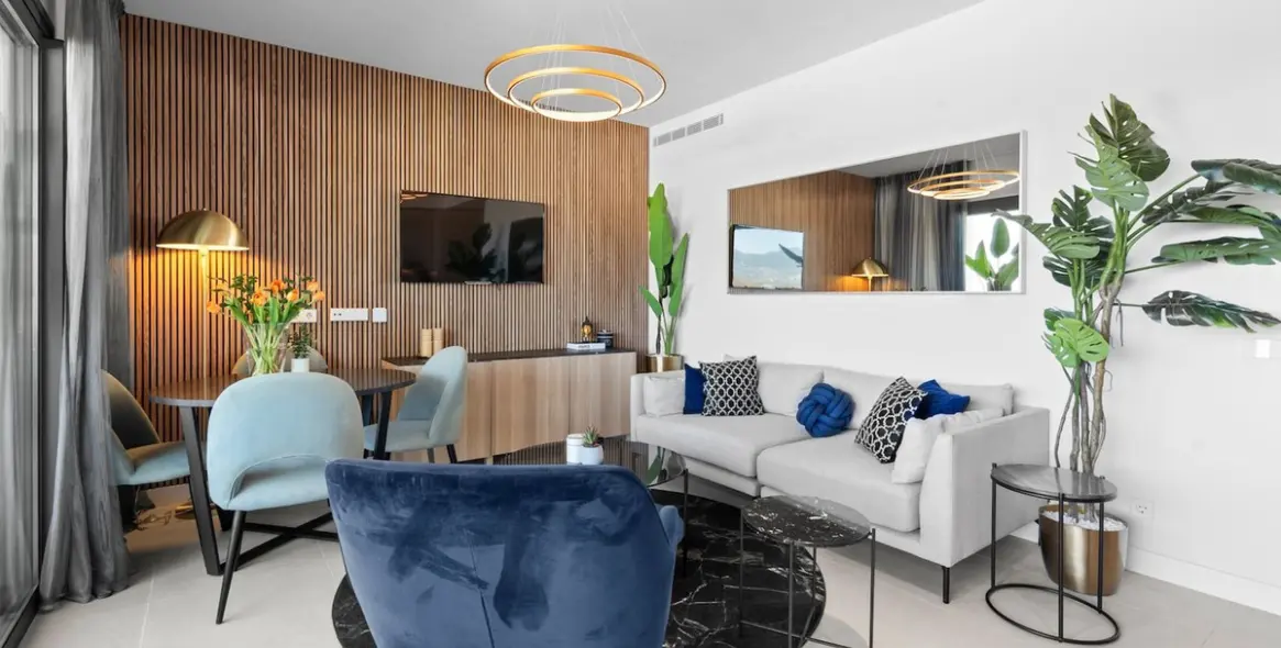 Alquiler a largo plazo de apartamento en planta media en Calanova Golf 5