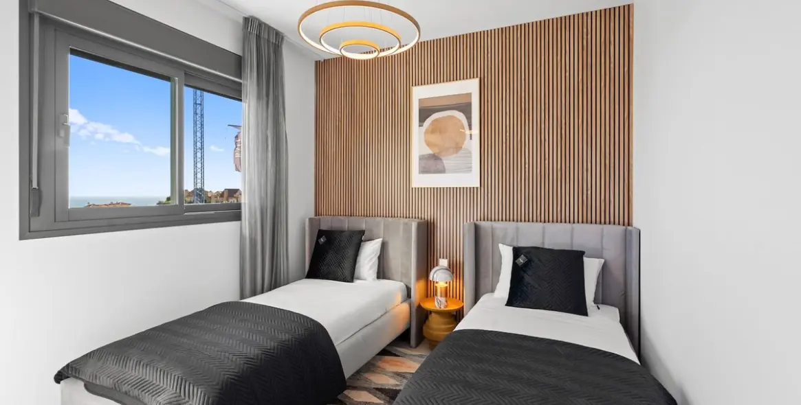 Alquiler a largo plazo de apartamento en planta media en Calanova Golf 15