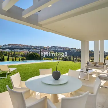 Sale of detached villa in Los Flamingos