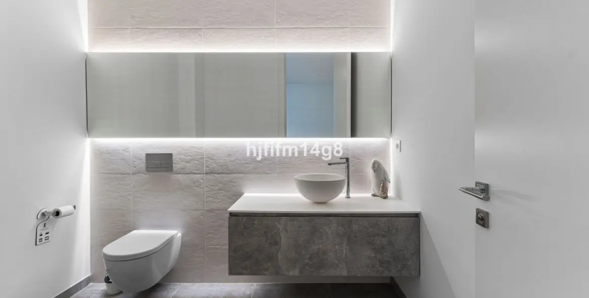 Venta de villa independiente en Los Flamingos 20