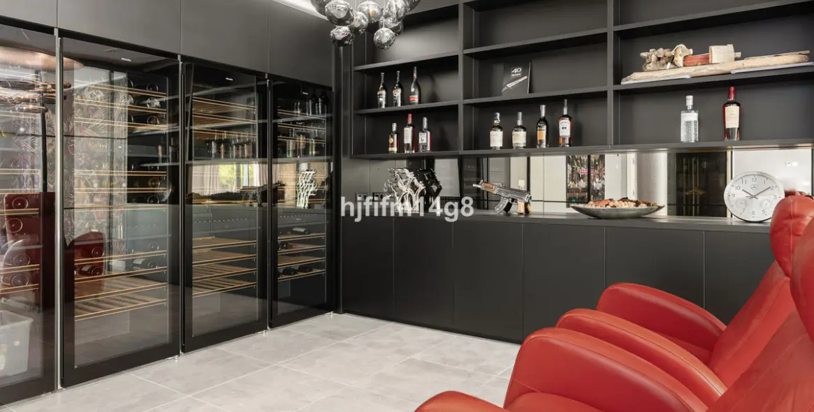 Venta de villa independiente en Los Flamingos 26