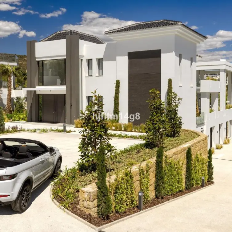 Venta de villa independiente en Los Flamingos
