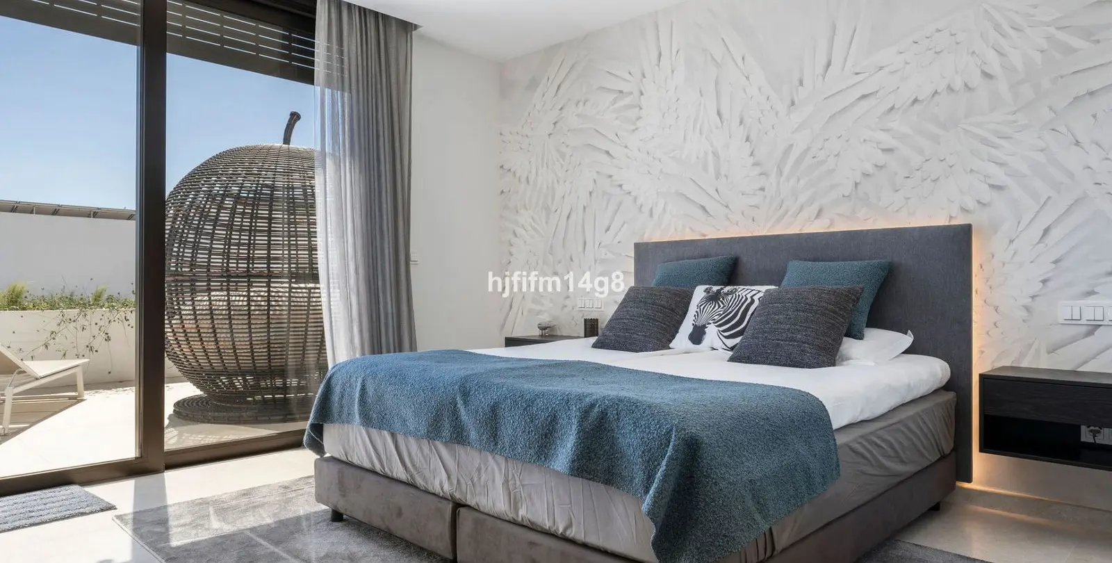 Venta de villa independiente en Los Flamingos 17