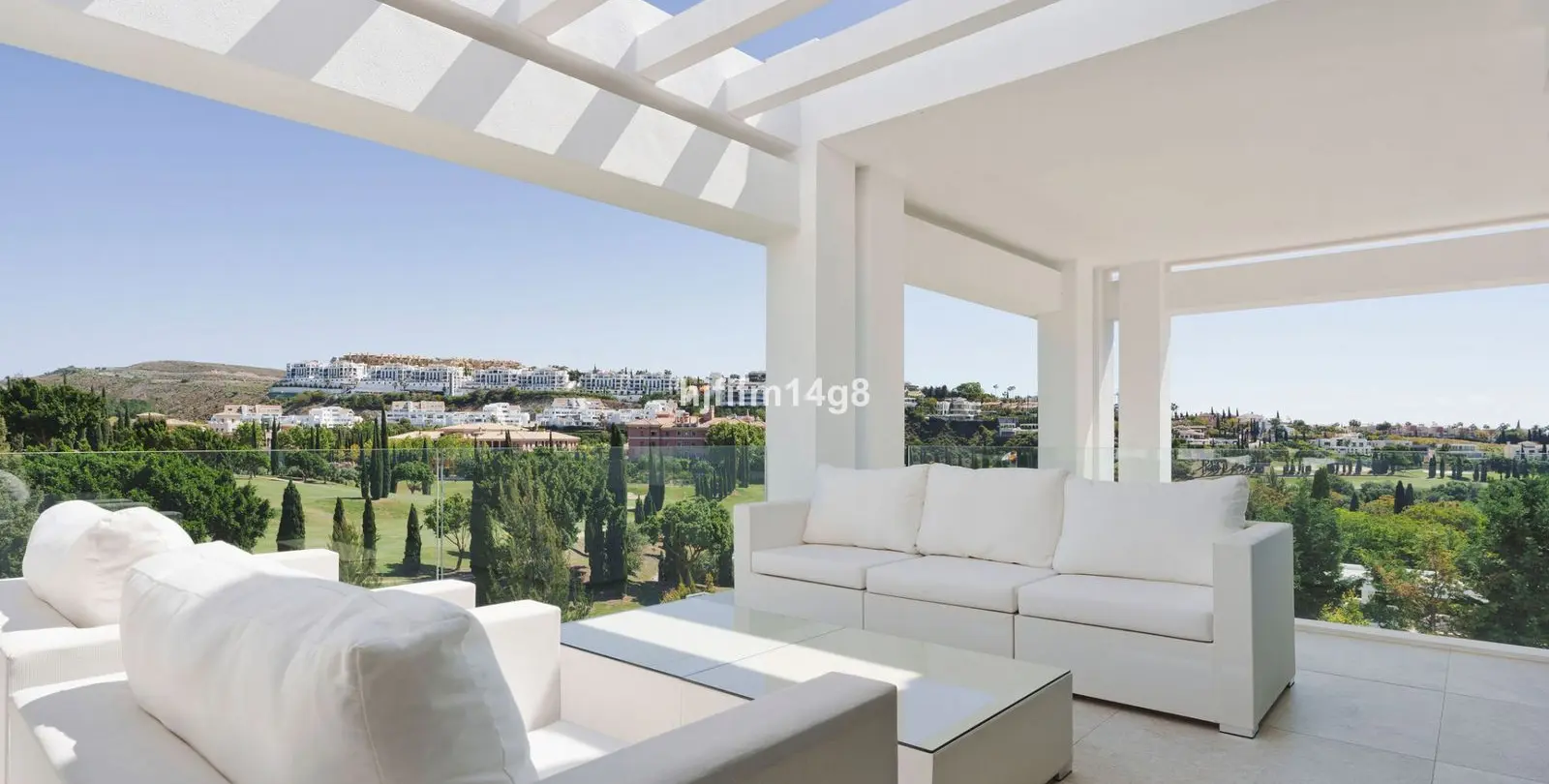Venta de villa independiente en Los Flamingos 40