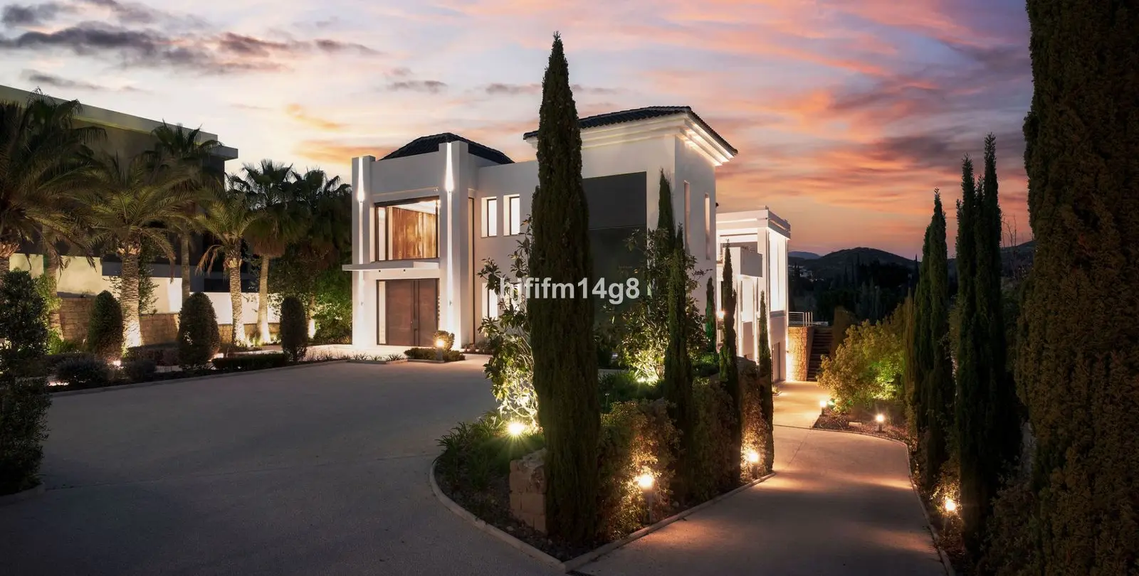 Venta de villa independiente en Los Flamingos 49