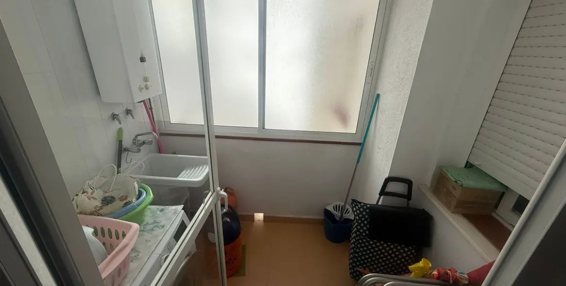 Sale of middle floor apartment in Estepona 14