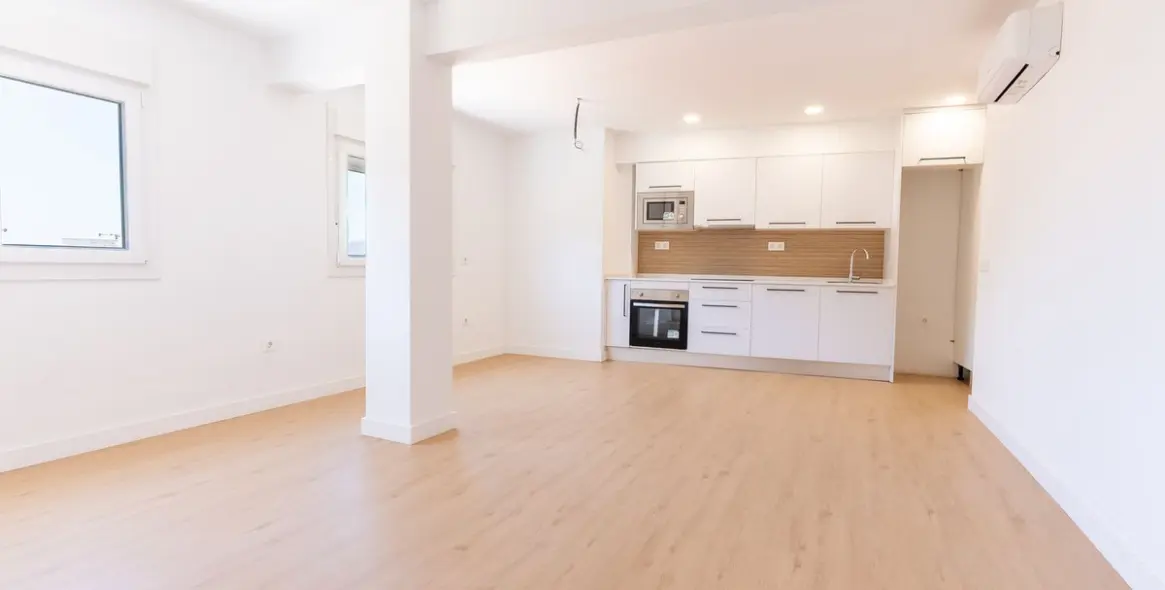 Продажа апартаментов на среднем этаже в La Victoria 1