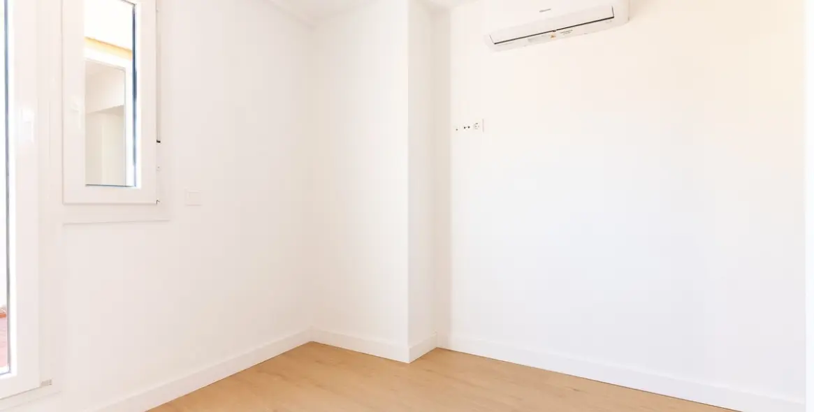 Продажа апартаментов на среднем этаже в La Victoria 12