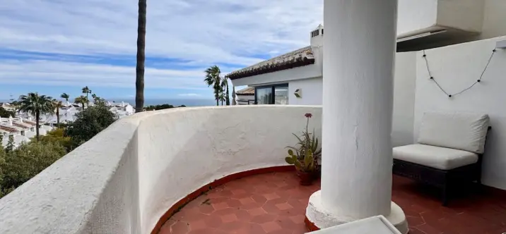 Venta de ático en Calahonda 3