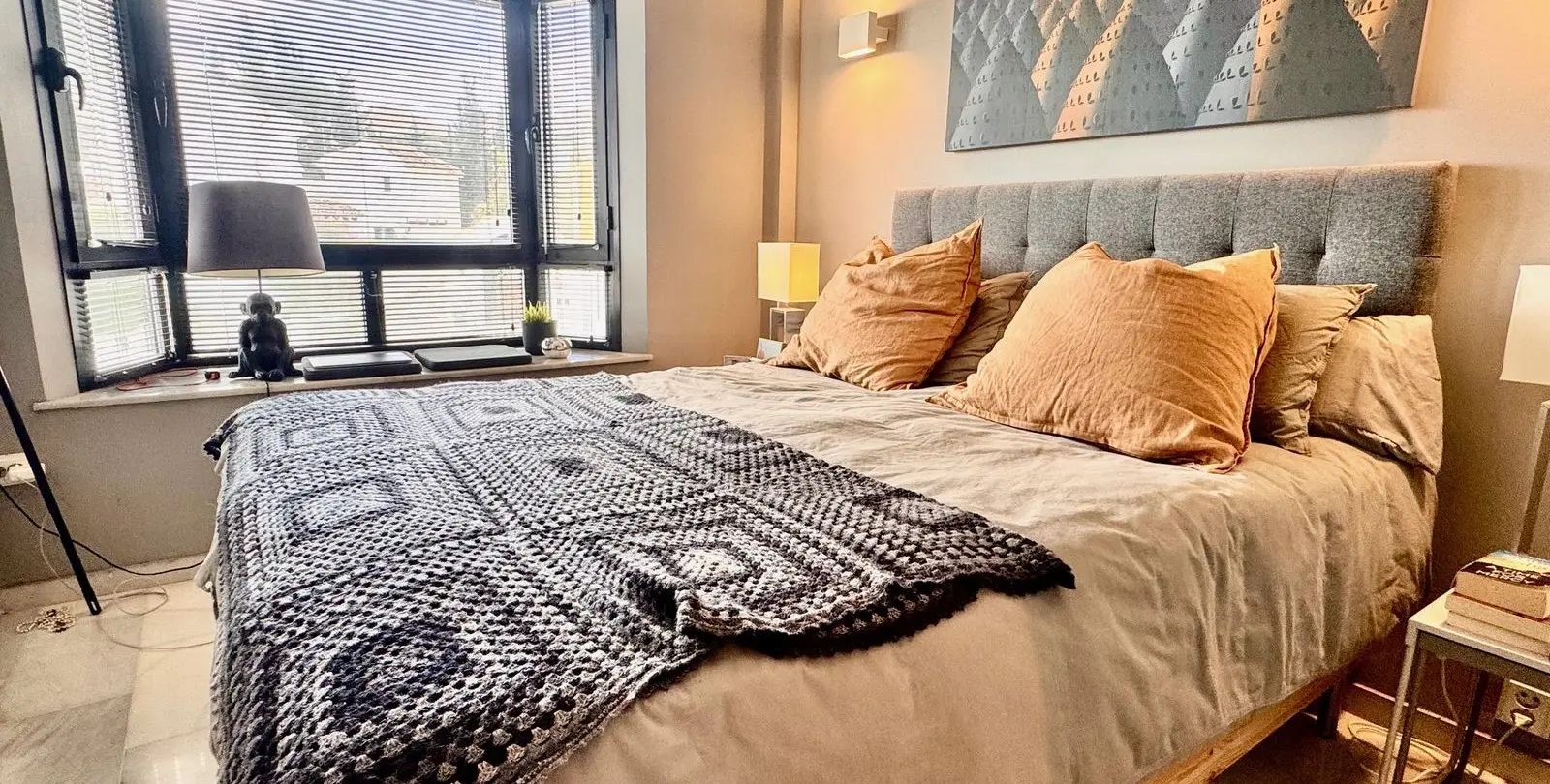 Sale of penthouse in Calahonda 15