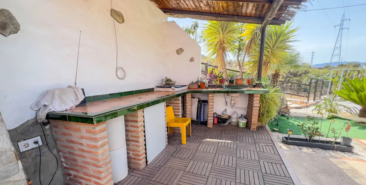 Sale of detached villa in Campanillas 13