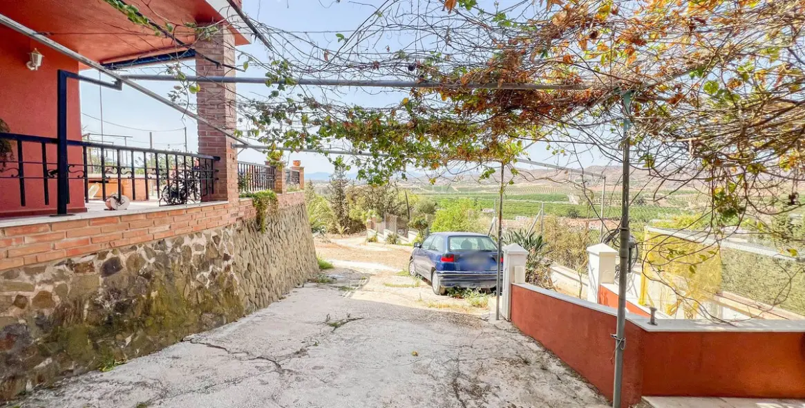 Sale of detached villa in Campanillas 47