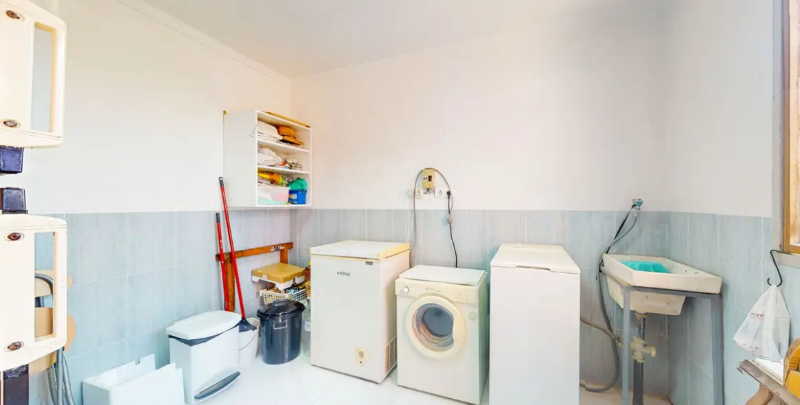 Sale of detached villa in Campanillas 62