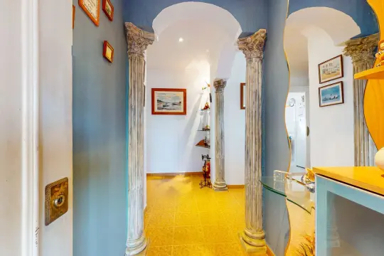 Image 72 thumb