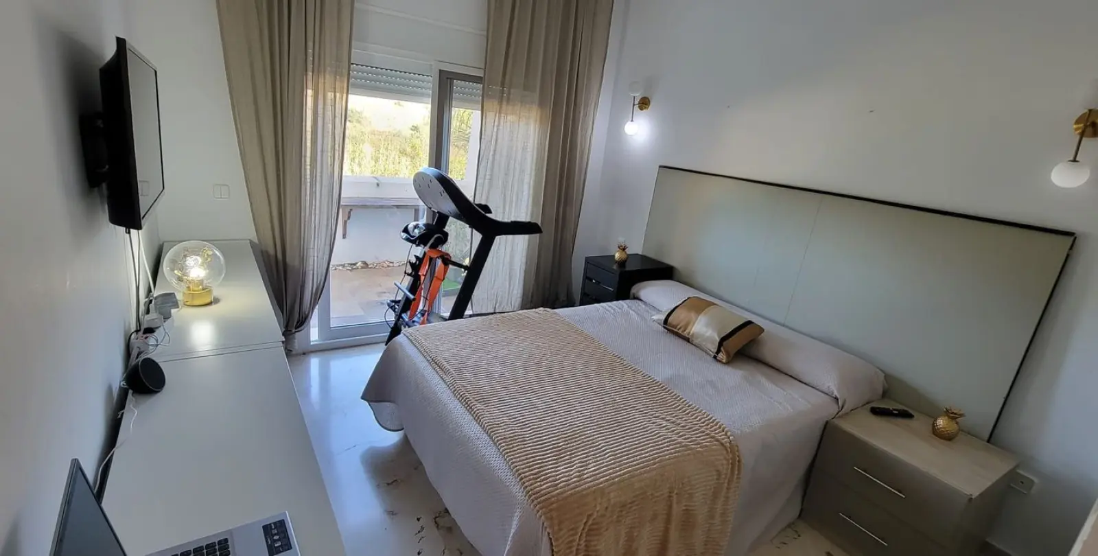 Продажа апартаментов на среднем этаже в Puerto Banús 13