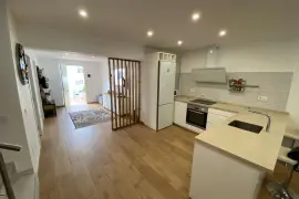 Image 4 thumb