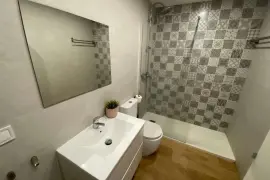 Image 8 thumb