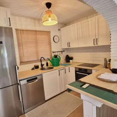 Продажа дома на две семьи в Calahonda