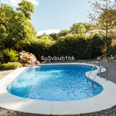 Sale of detached villa in Pinos de Alhaurin