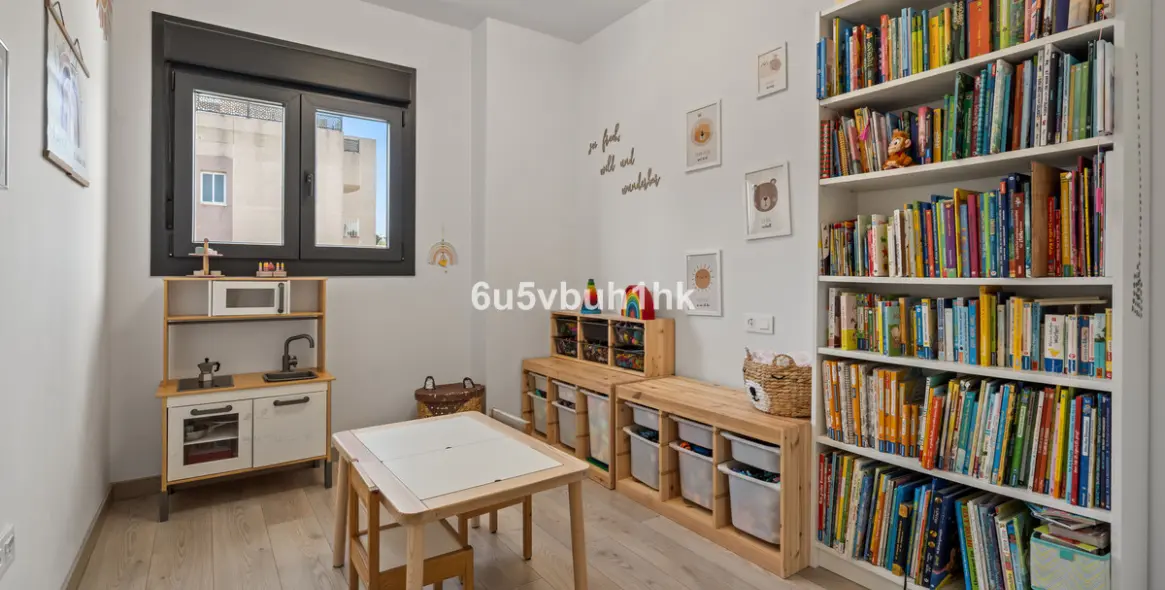 Venta de apartamento en planta baja en Avda de Andalucia - Sierra de Estepona 15