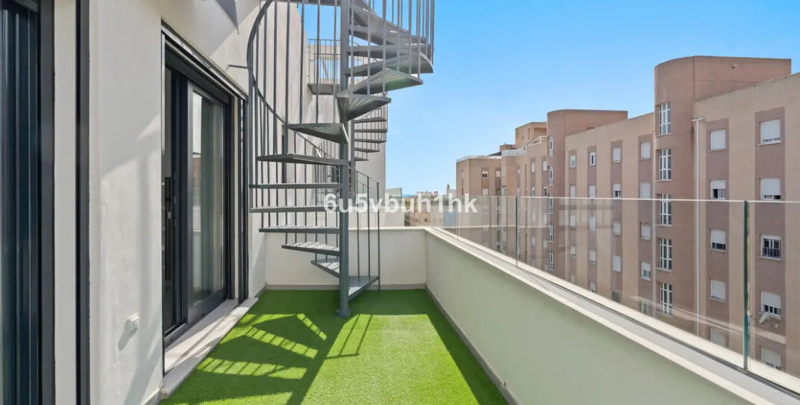 Venta de apartamento en planta baja en Avda de Andalucia - Sierra de Estepona 20