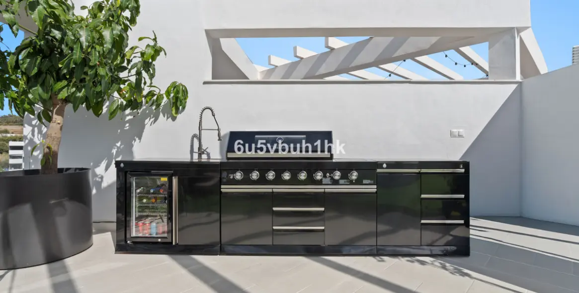 Продажа пентхауса в Estepona 26