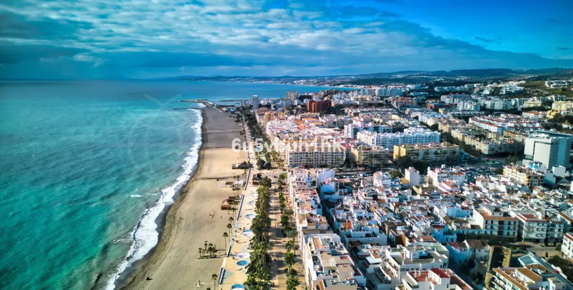 Продажа пентхауса в Estepona 35