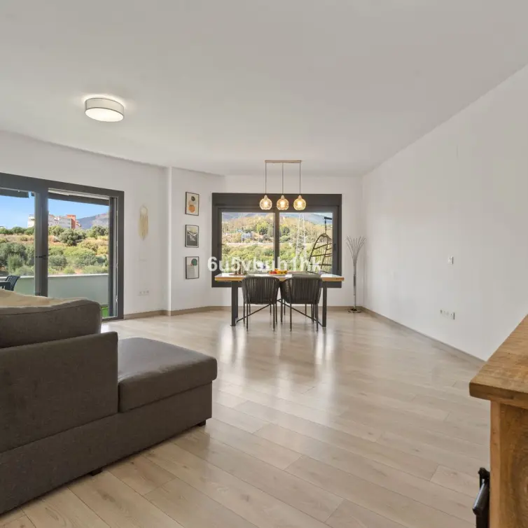 Продажа пентхауса в Estepona