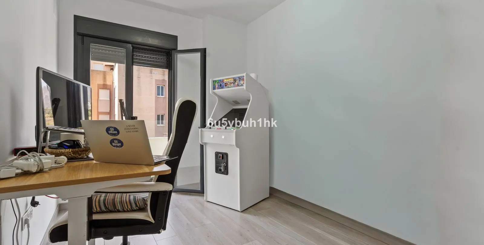 Sale of penthouse in Estepona 17