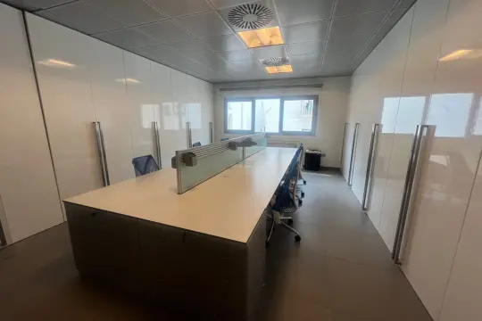 Image 6 thumb