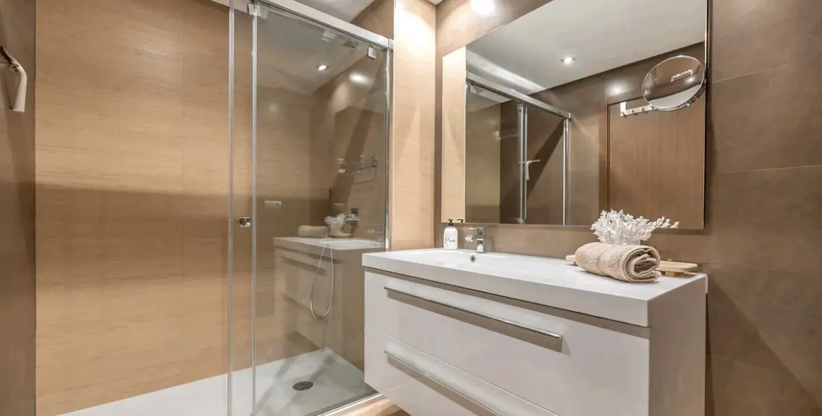 Venta de apartamento en planta baja en Los Arqueros 11