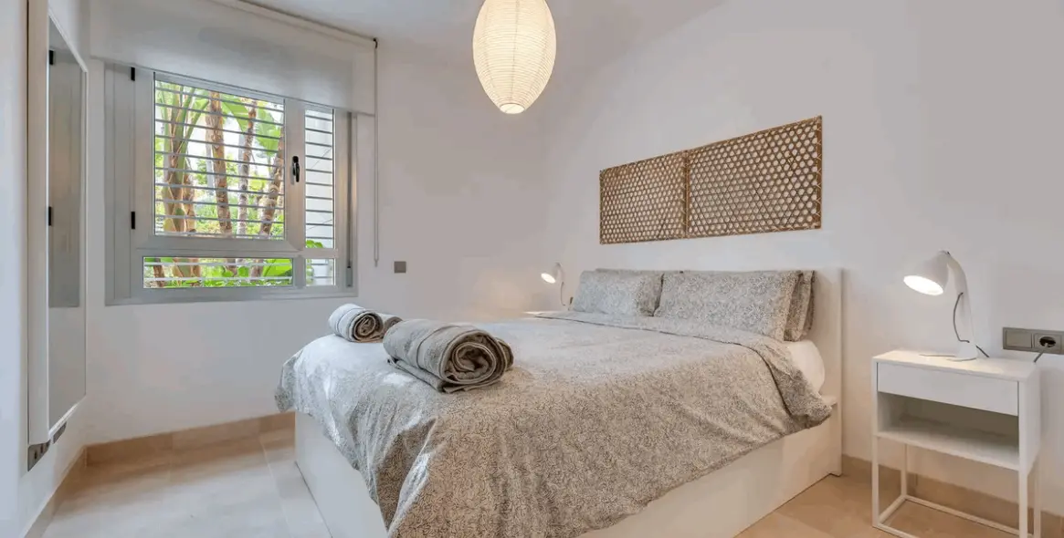 Venta de apartamento en planta baja en Los Arqueros 14