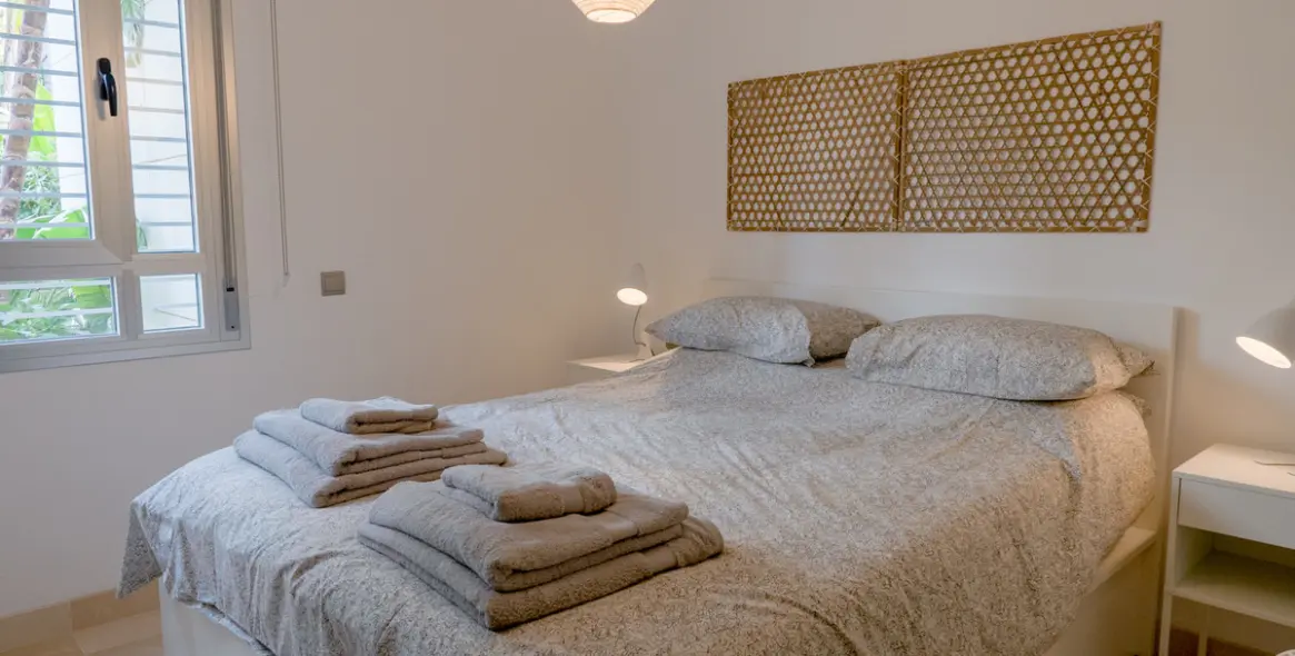 Venta de apartamento en planta baja en Los Arqueros 16