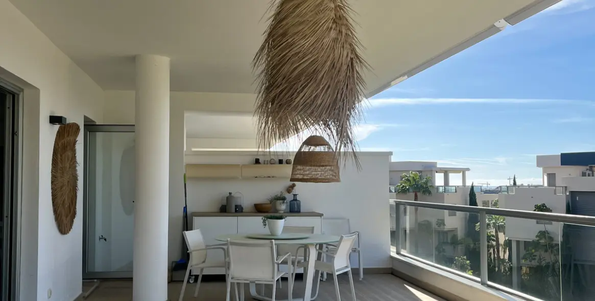 Venta de apartamento en planta baja en Los Arqueros 17