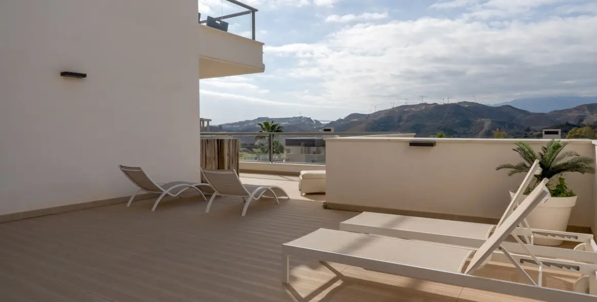 Sale of ground floor apartment in Los Arqueros 48