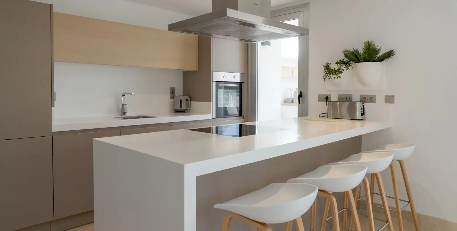 Sale of ground floor apartment in Los Arqueros 36
