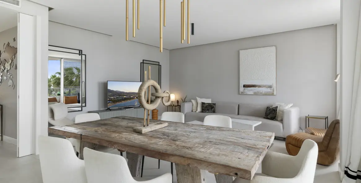 Venta de apartamento en planta media en Estepona 19