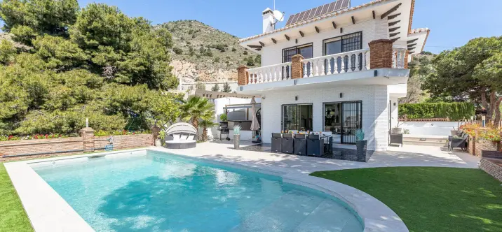 Venta de villa independiente en Benalmadena 2