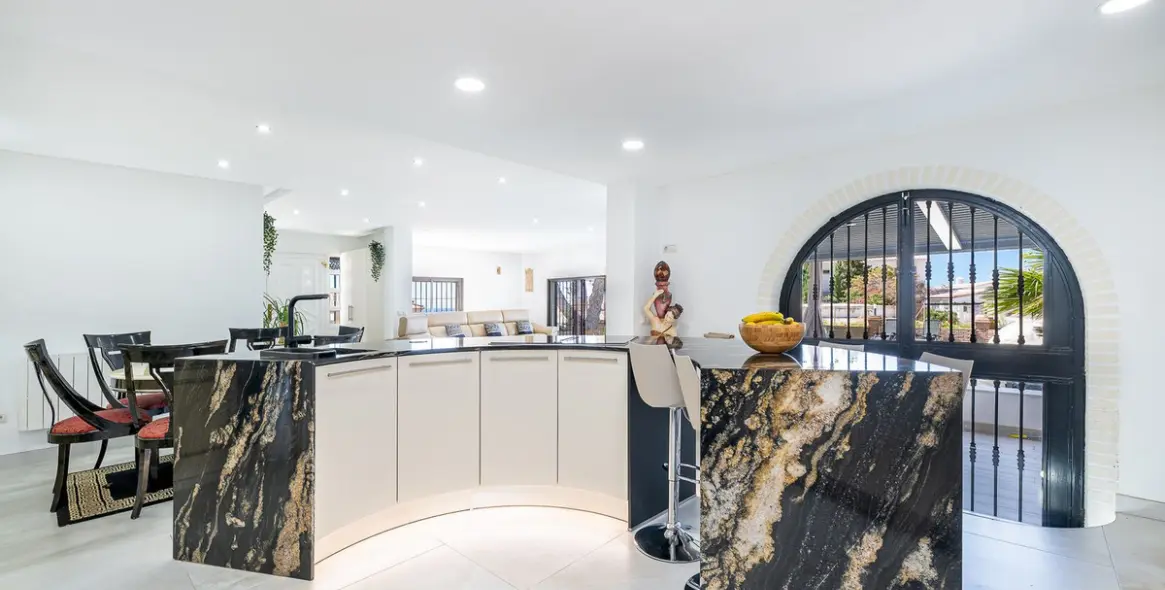 Venta de villa independiente en Benalmadena 8