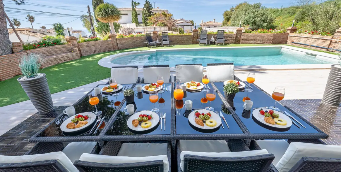 Sale of detached villa in Benalmadena 23