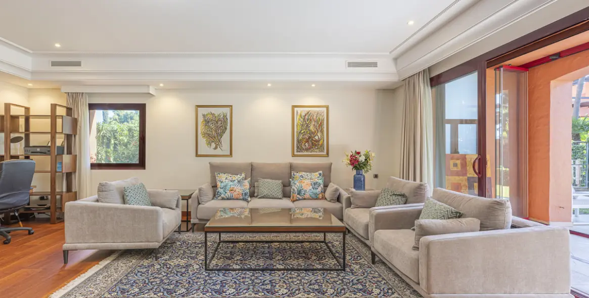 Venta de adosado en The Golden Mile 10